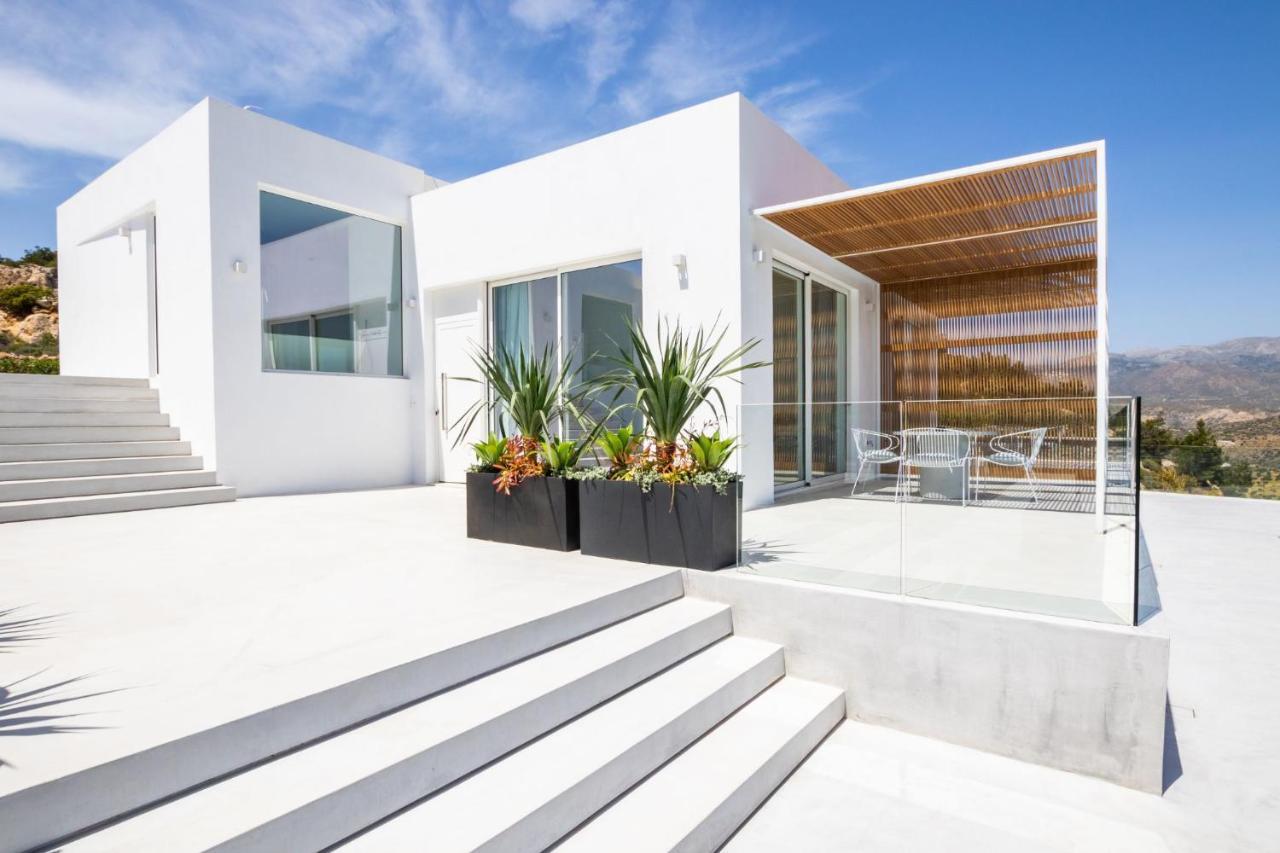 Istia Luxury Villas Karpathos Exterior photo