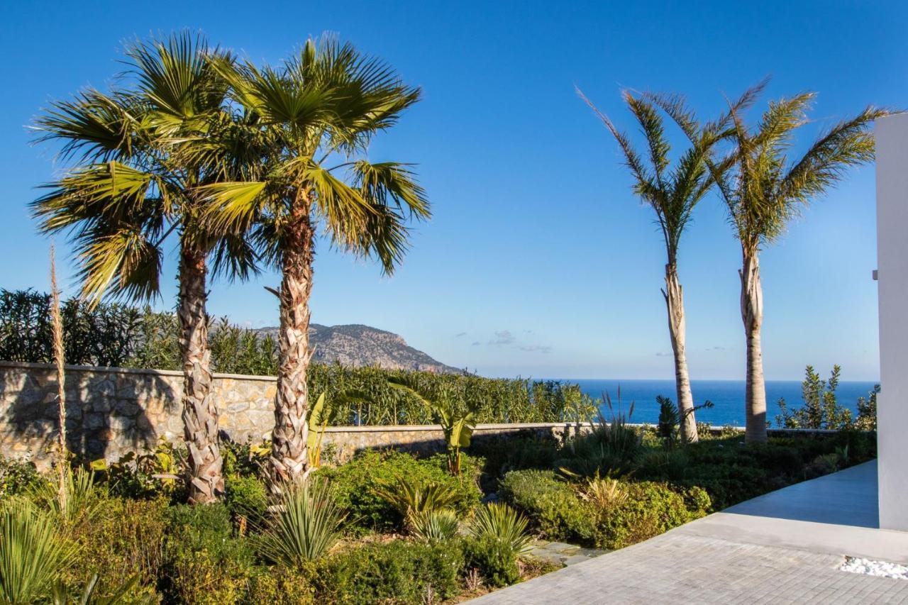 Istia Luxury Villas Karpathos Exterior photo